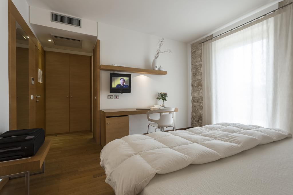 Hotel Villa Carlotta Ragusa Buitenkant foto